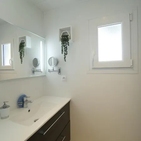 Pour 6 Au Coeur De St Hilaire De Riez Chalet La Paree Preneau
